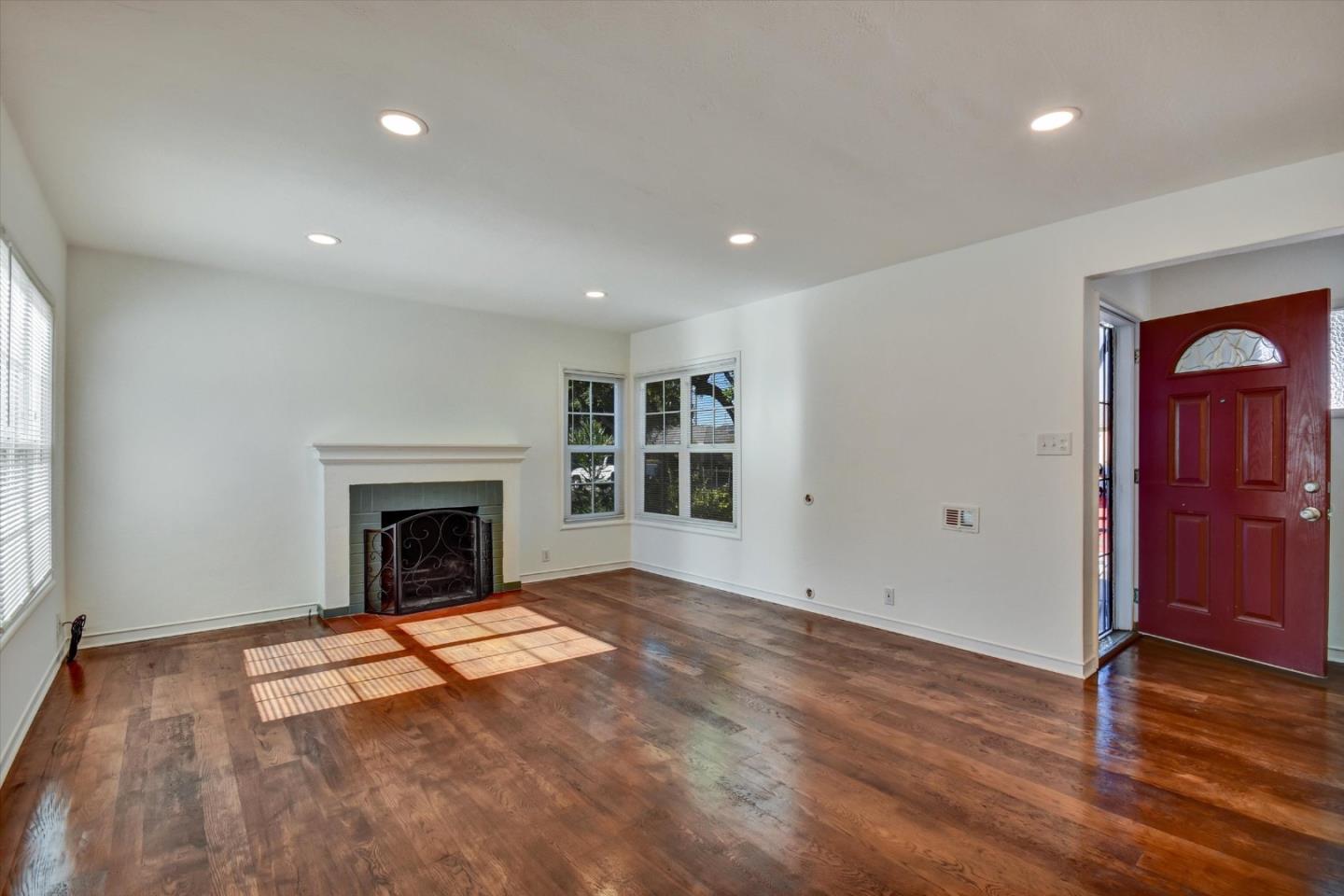 Detail Gallery Image 5 of 30 For 623 Valita Dr, San Leandro,  CA 94577 - 2 Beds | 1 Baths