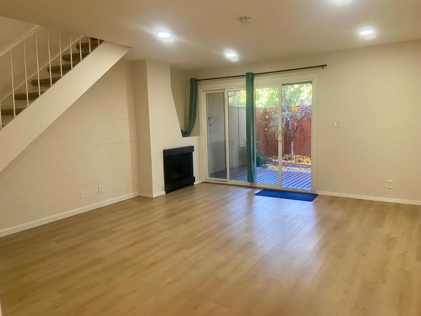 Detail Gallery Image 29 of 36 For 1361 Highland Ct, Milpitas,  CA 95035 - 2 Beds | 1/1 Baths