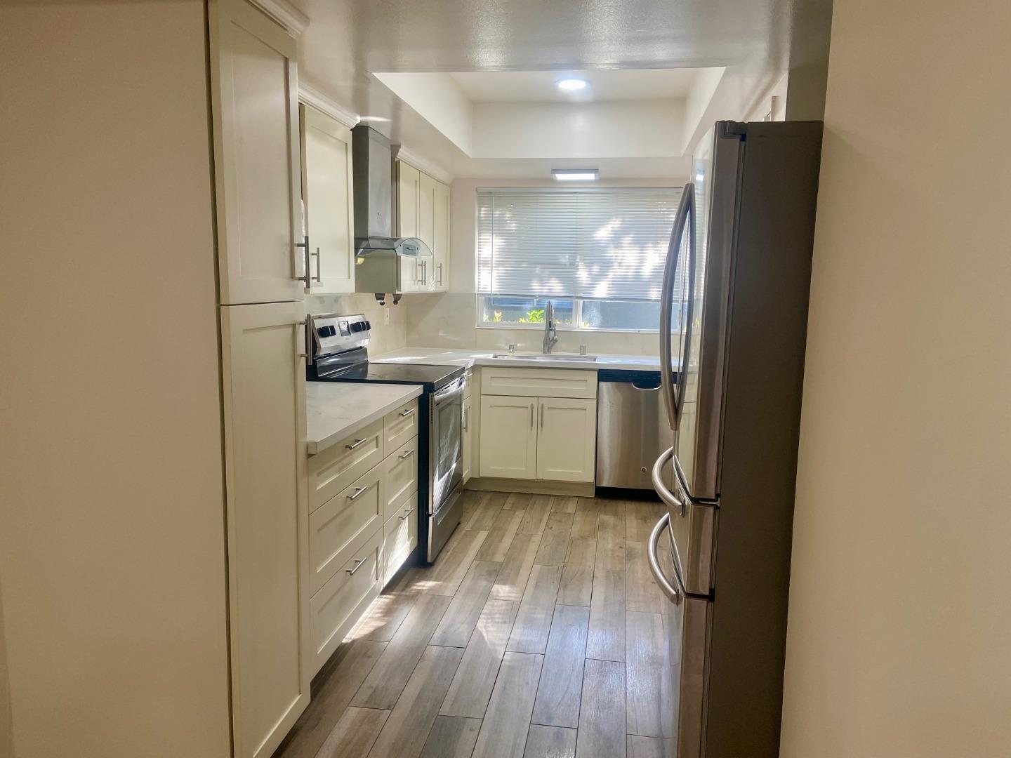 Detail Gallery Image 31 of 36 For 1361 Highland Ct, Milpitas,  CA 95035 - 2 Beds | 1/1 Baths