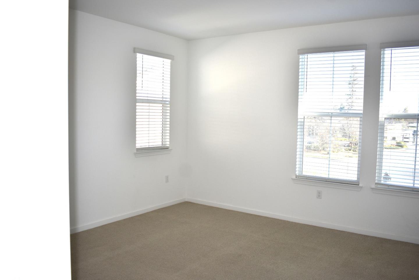 Detail Gallery Image 13 of 30 For 1674 Richie Ln, Woodland,  CA 95776 - 4 Beds | 3 Baths