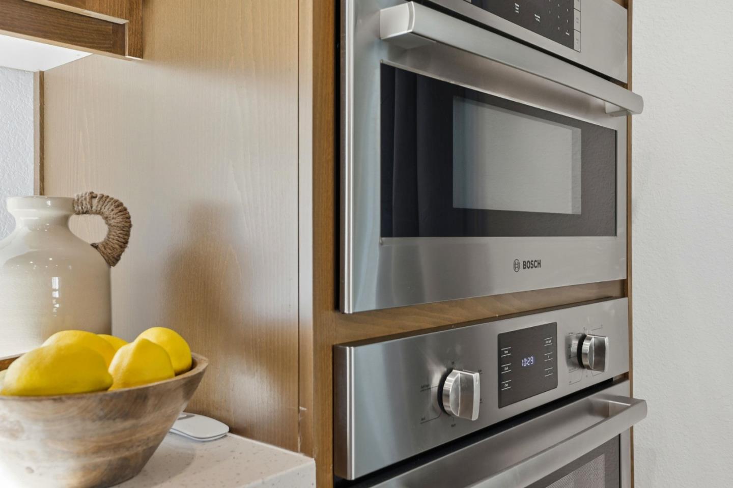 Detail Gallery Image 11 of 46 For 5636 Fallbrook Ct, Dublin,  CA 94568 - 4 Beds | 3/1 Baths