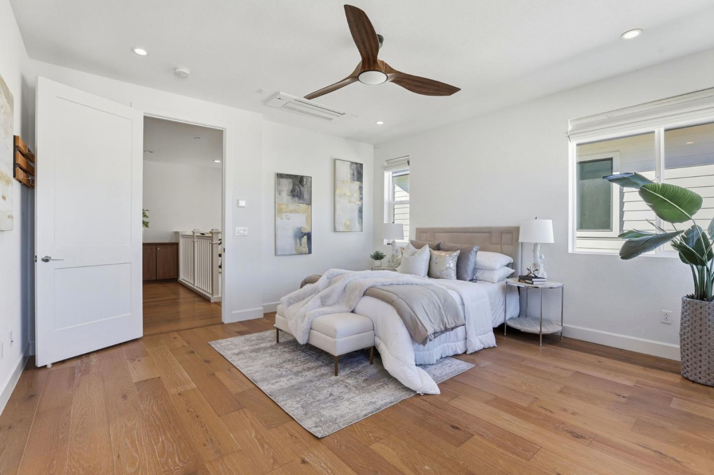 Detail Gallery Image 22 of 46 For 5636 Fallbrook Ct, Dublin,  CA 94568 - 4 Beds | 3/1 Baths