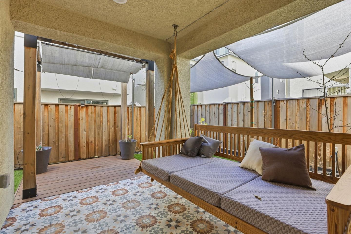 Detail Gallery Image 38 of 46 For 5636 Fallbrook Ct, Dublin,  CA 94568 - 4 Beds | 3/1 Baths