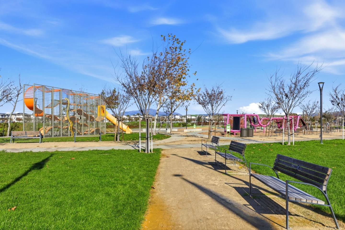 Detail Gallery Image 44 of 46 For 5636 Fallbrook Ct, Dublin,  CA 94568 - 4 Beds | 3/1 Baths