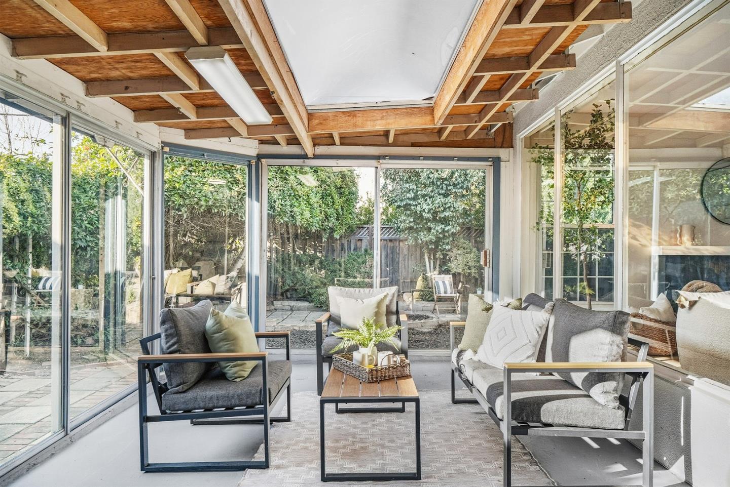 Detail Gallery Image 13 of 43 For 3031 Mark Ave, Santa Clara,  CA 95051 - 3 Beds | 2 Baths