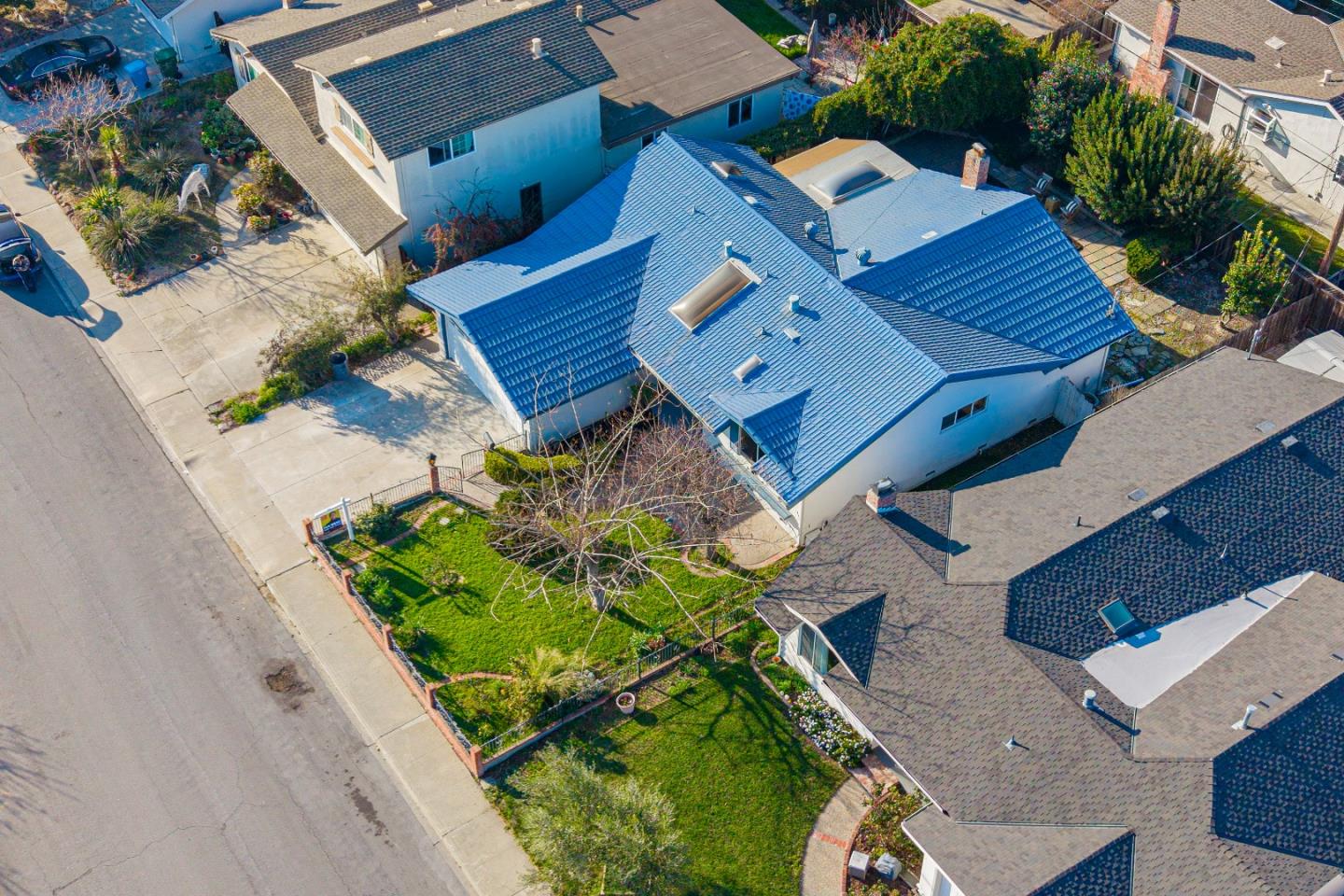 Detail Gallery Image 37 of 43 For 3031 Mark Ave, Santa Clara,  CA 95051 - 3 Beds | 2 Baths