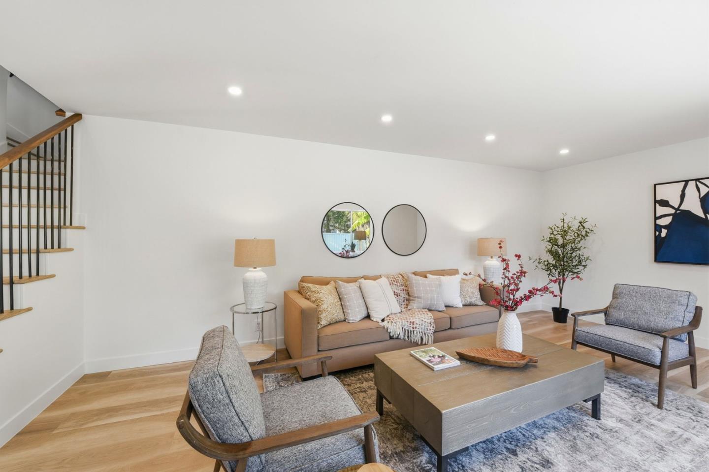 Detail Gallery Image 12 of 30 For 1765 Linnet Ln, Sunnyvale,  CA 94087 - 4 Beds | 2 Baths