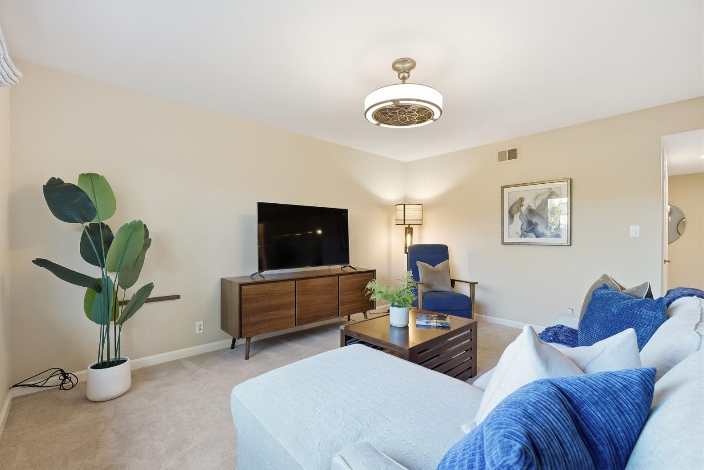 Detail Gallery Image 18 of 52 For 1521 Estelle Ave, San Jose,  CA 95118 - 3 Beds | 2/1 Baths