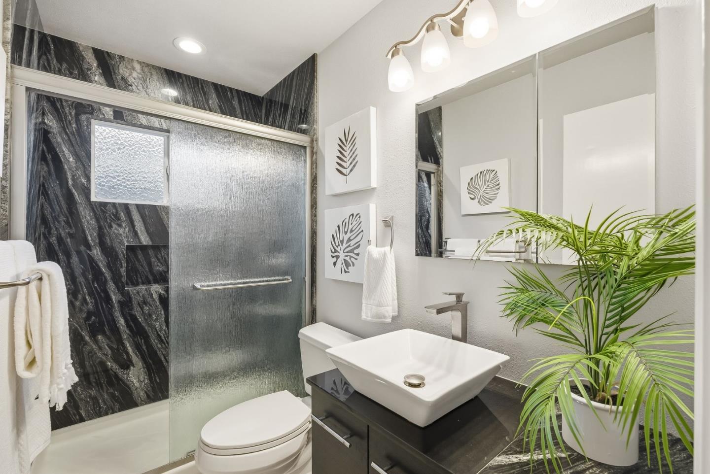 Detail Gallery Image 27 of 52 For 1521 Estelle Ave, San Jose,  CA 95118 - 3 Beds | 2/1 Baths