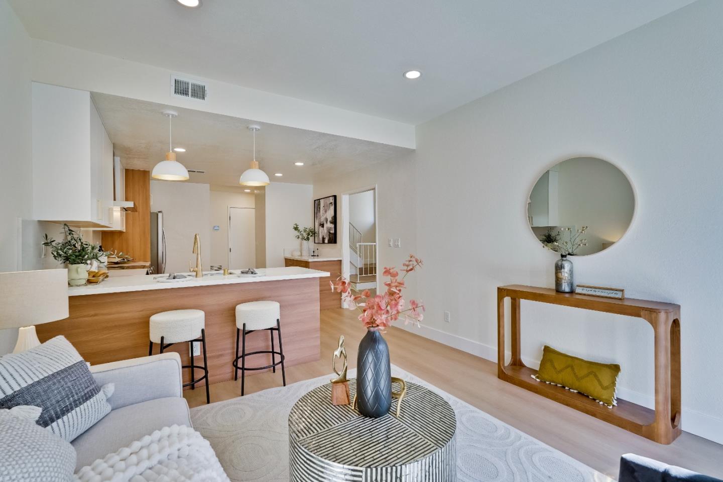 Detail Gallery Image 20 of 56 For 1979 Linden Ln, Milpitas,  CA 95035 - 4 Beds | 2/1 Baths