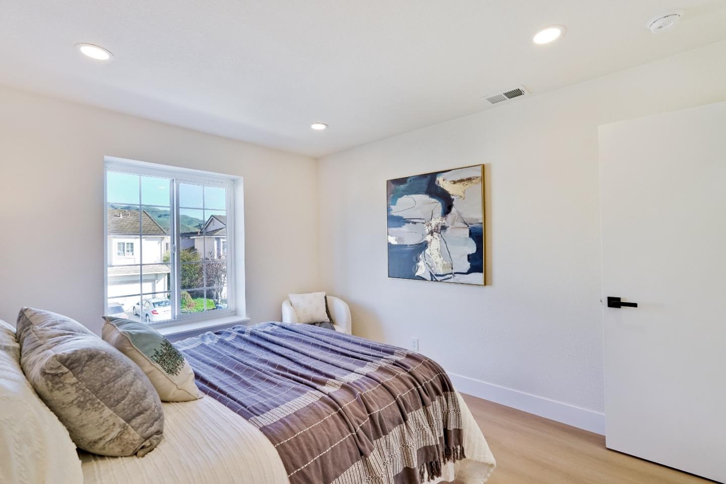 Detail Gallery Image 36 of 56 For 1979 Linden Ln, Milpitas,  CA 95035 - 4 Beds | 2/1 Baths