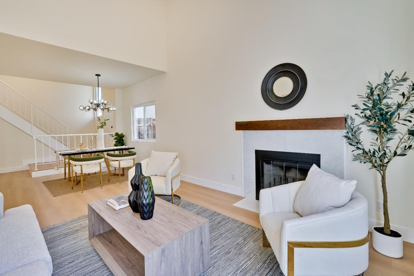 Detail Gallery Image 6 of 56 For 1979 Linden Ln, Milpitas,  CA 95035 - 4 Beds | 2/1 Baths