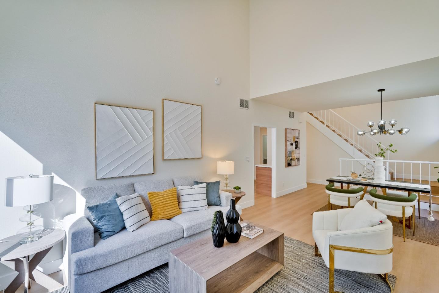 Detail Gallery Image 9 of 56 For 1979 Linden Ln, Milpitas,  CA 95035 - 4 Beds | 2/1 Baths