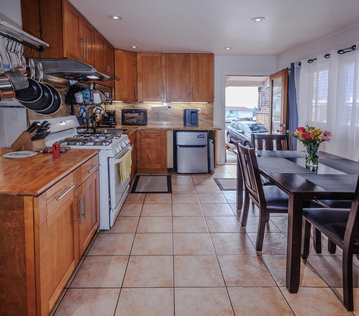 Detail Gallery Image 9 of 45 For 41 - 47 Carmel Ave, Pacifica,  CA 94044 - – Beds | – Baths