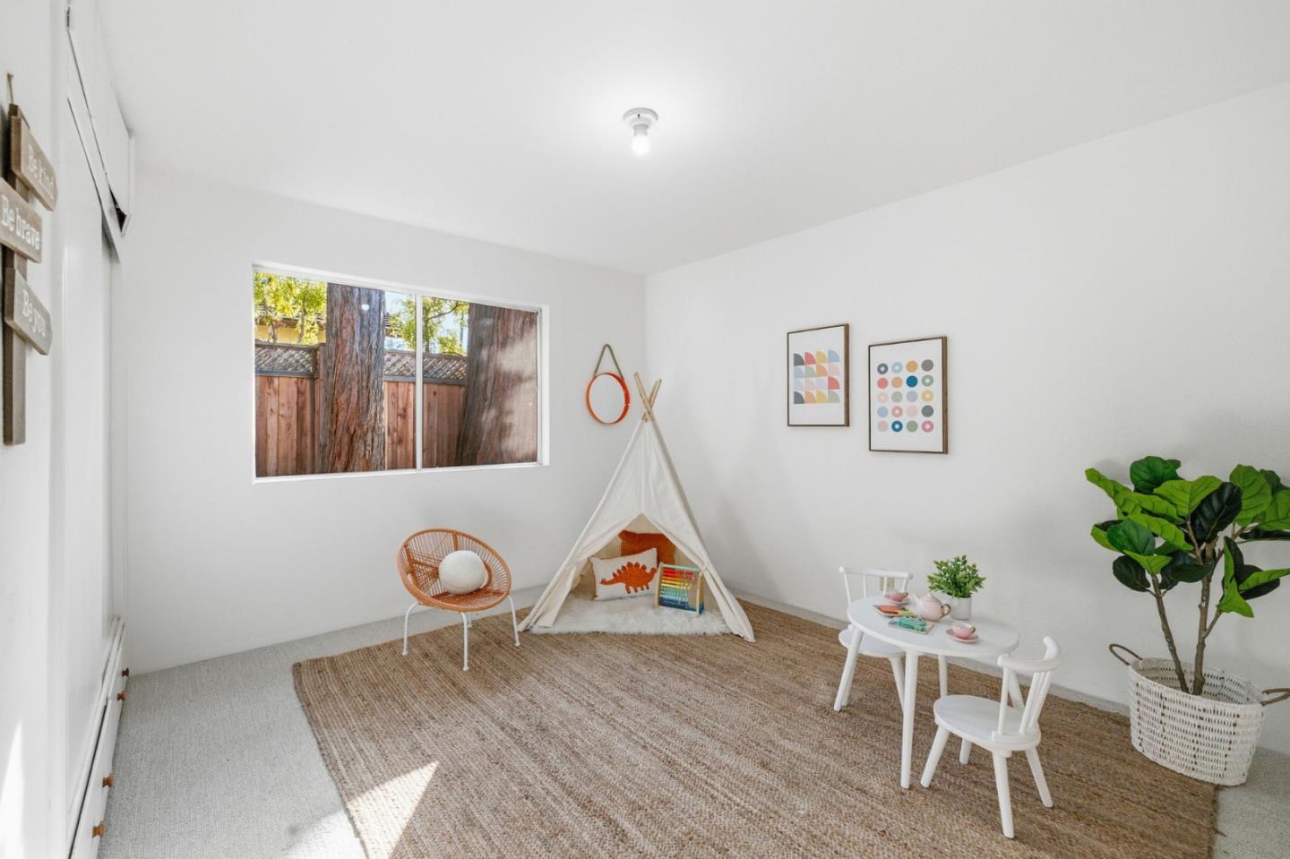 Detail Gallery Image 30 of 83 For 124 Osage Ave, Los Altos,  CA 94022 - 7 Beds | 3 Baths