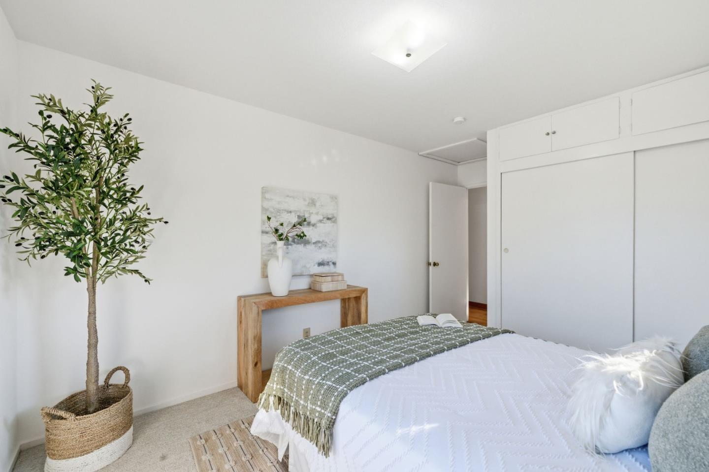 Detail Gallery Image 33 of 83 For 124 Osage Ave, Los Altos,  CA 94022 - 7 Beds | 3 Baths