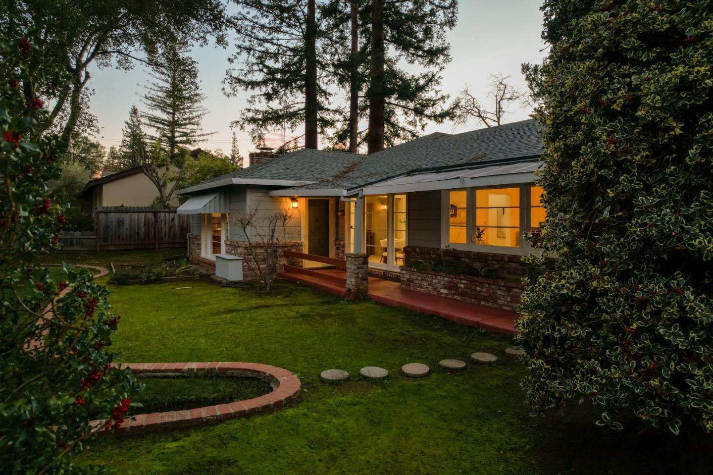 Detail Gallery Image 67 of 83 For 124 Osage Ave, Los Altos,  CA 94022 - 7 Beds | 3 Baths