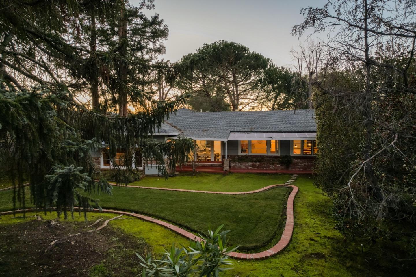 Detail Gallery Image 69 of 83 For 124 Osage Ave, Los Altos,  CA 94022 - 7 Beds | 3 Baths