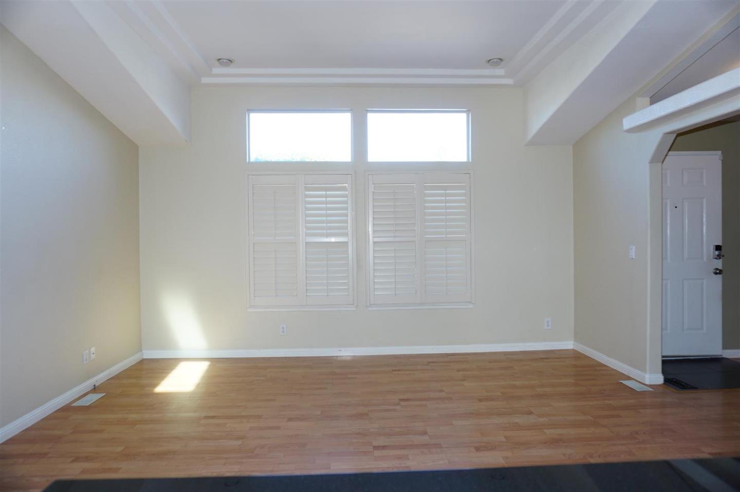 Detail Gallery Image 6 of 24 For 1220 Vienna Dr #707,  Sunnyvale,  CA 94089 - 3 Beds | 2 Baths