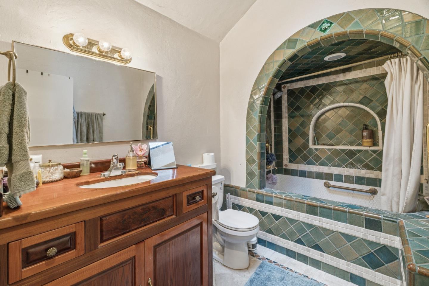 Detail Gallery Image 13 of 104 For 41 Back Rd, La Honda,  CA 94020 - 4 Beds | 3 Baths