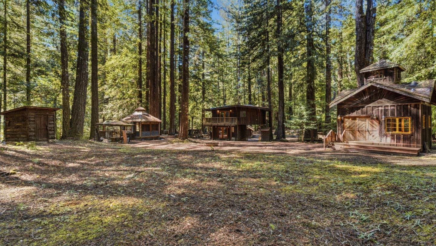 Detail Gallery Image 83 of 104 For 41 Back Rd, La Honda,  CA 94020 - 4 Beds | 3 Baths