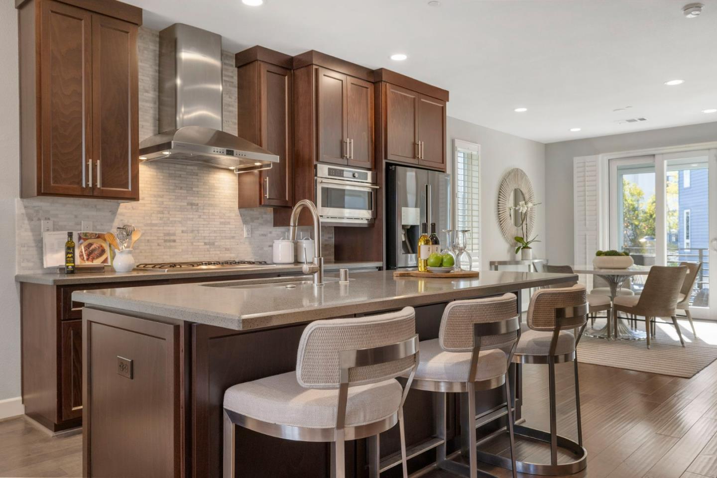 Detail Gallery Image 6 of 35 For 120 Franklin Pkwy, San Mateo,  CA 94403 - 4 Beds | 4 Baths