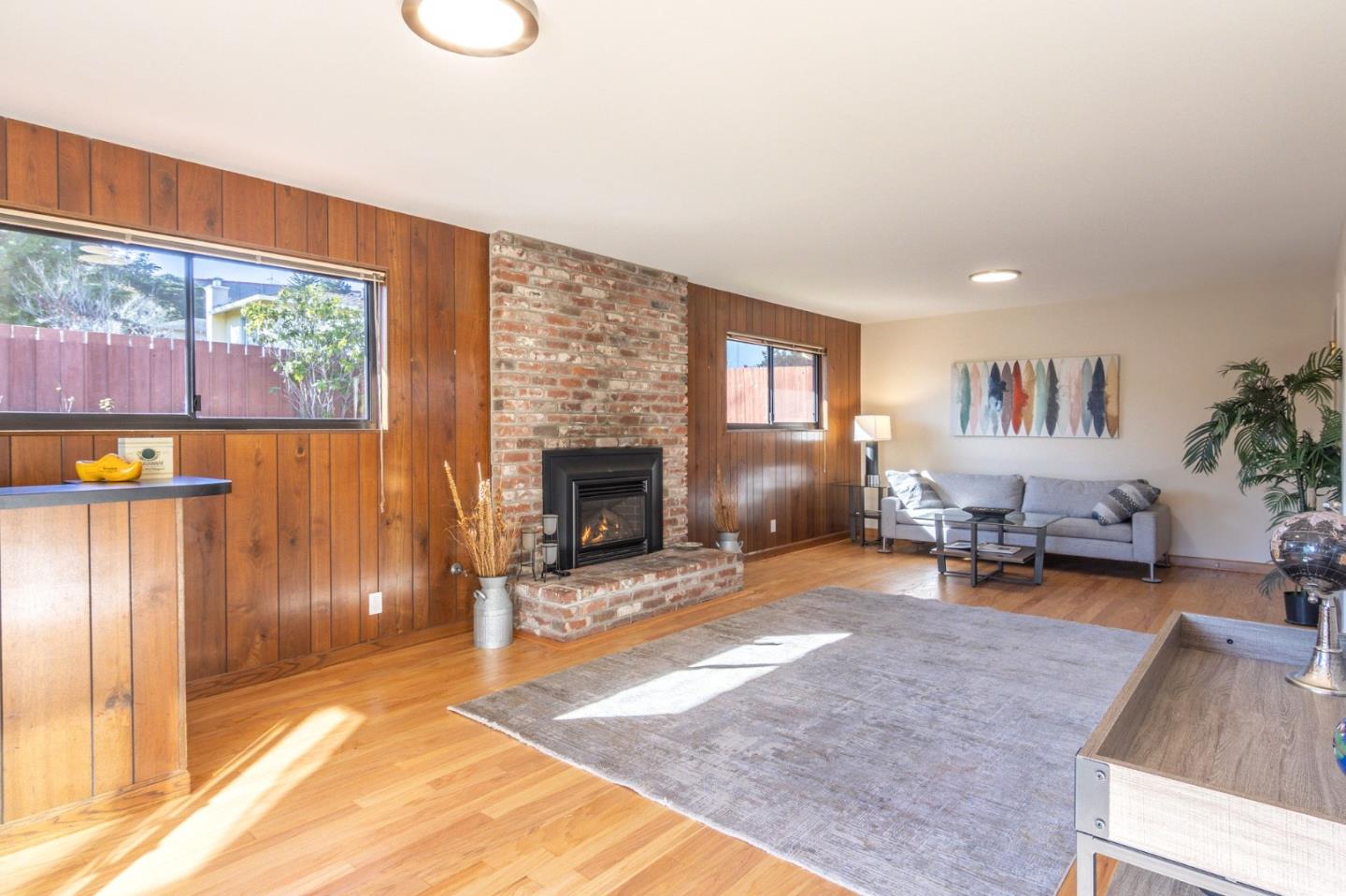 Detail Gallery Image 10 of 46 For 305 Newman Dr, South San Francisco,  CA 94080 - 3 Beds | 2/1 Baths