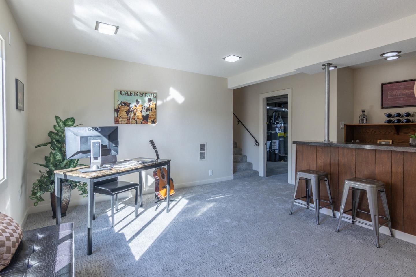 Detail Gallery Image 28 of 46 For 305 Newman Dr, South San Francisco,  CA 94080 - 3 Beds | 2/1 Baths