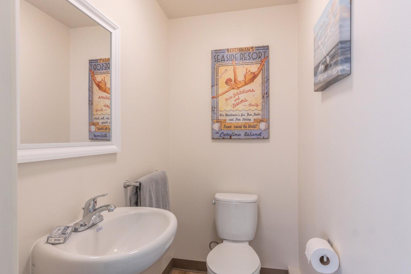 Detail Gallery Image 38 of 46 For 305 Newman Dr, South San Francisco,  CA 94080 - 3 Beds | 2/1 Baths