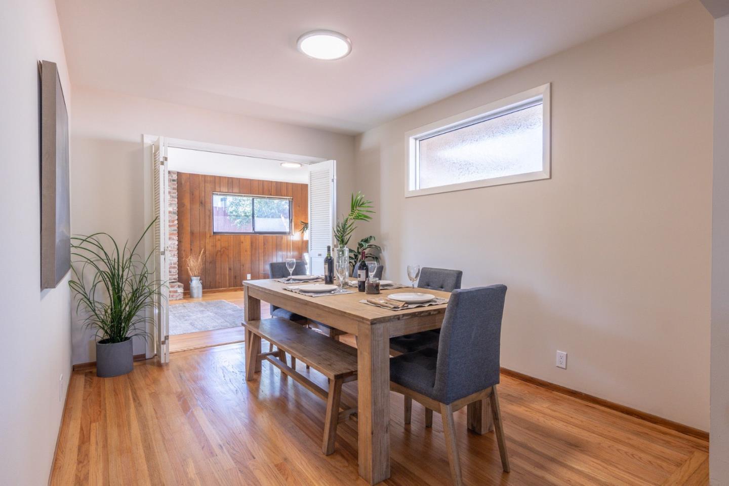 Detail Gallery Image 7 of 46 For 305 Newman Dr, South San Francisco,  CA 94080 - 3 Beds | 2/1 Baths