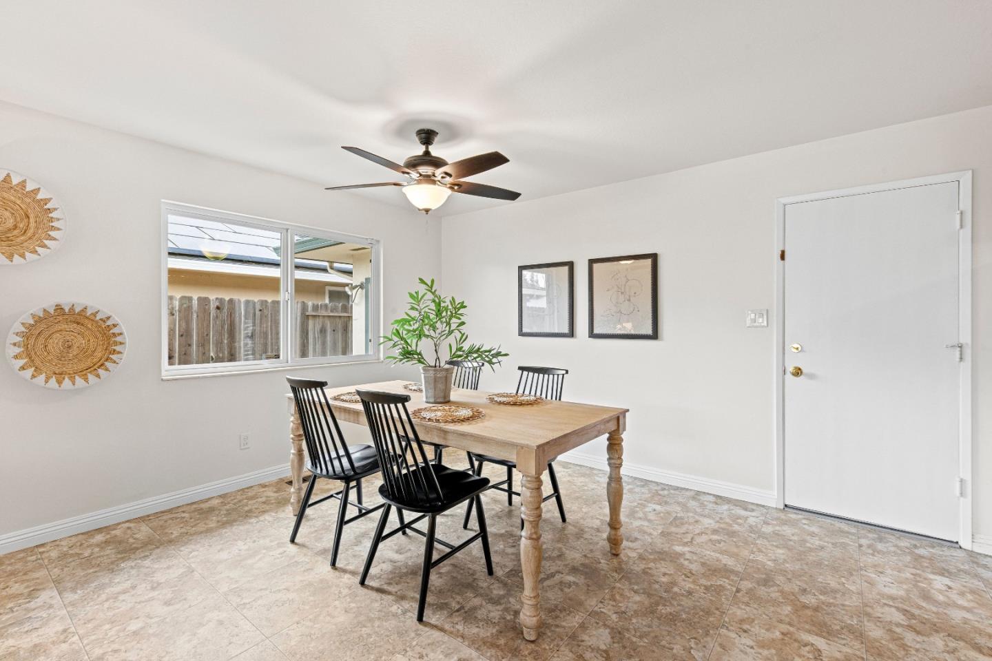 Detail Gallery Image 16 of 50 For 751 W 6th St, Gilroy,  CA 95020 - 3 Beds | 2 Baths