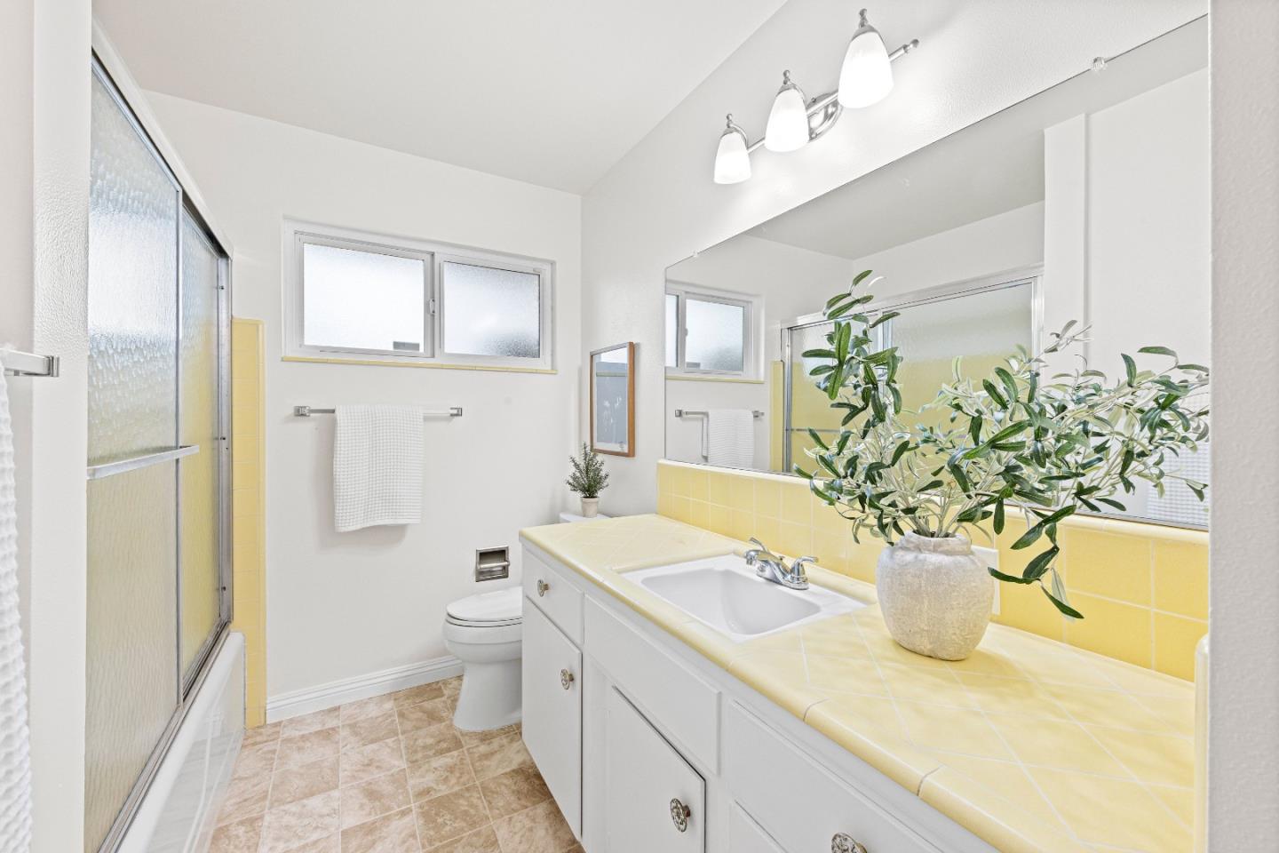 Detail Gallery Image 26 of 50 For 751 W 6th St, Gilroy,  CA 95020 - 3 Beds | 2 Baths