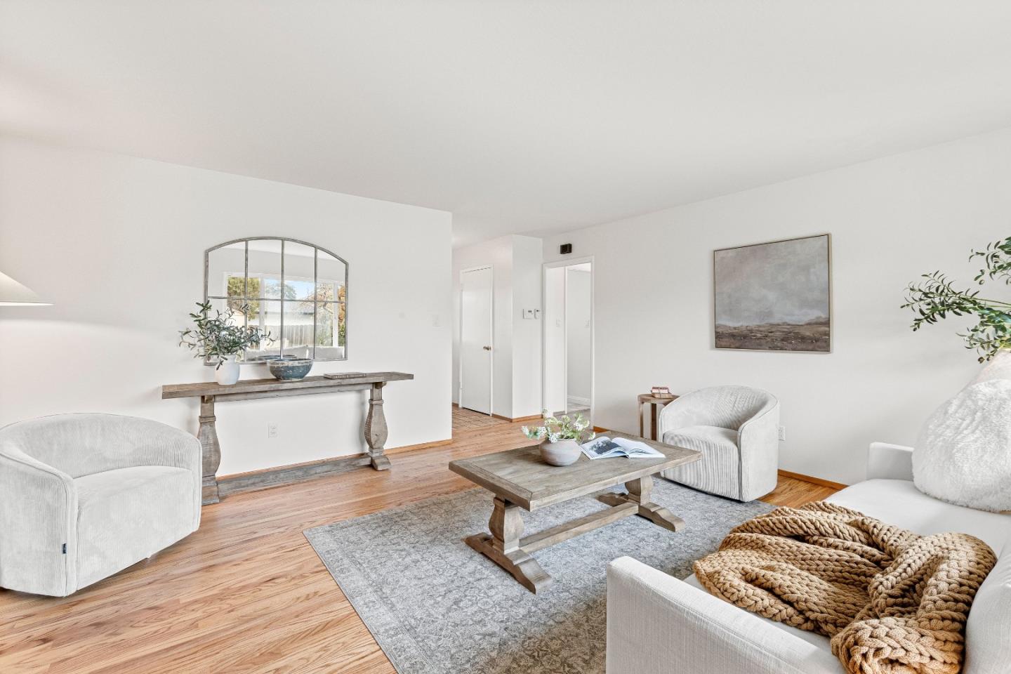 Detail Gallery Image 9 of 50 For 751 W 6th St, Gilroy,  CA 95020 - 3 Beds | 2 Baths