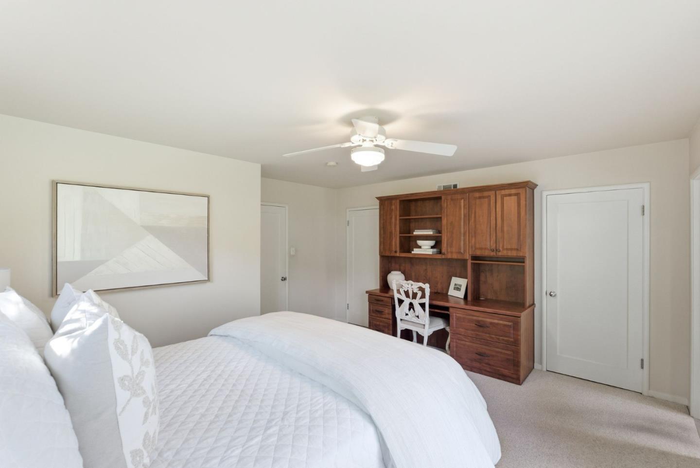 Detail Gallery Image 33 of 46 For 185 Beverly Ln, Los Altos,  CA 94022 - 3 Beds | 2/1 Baths