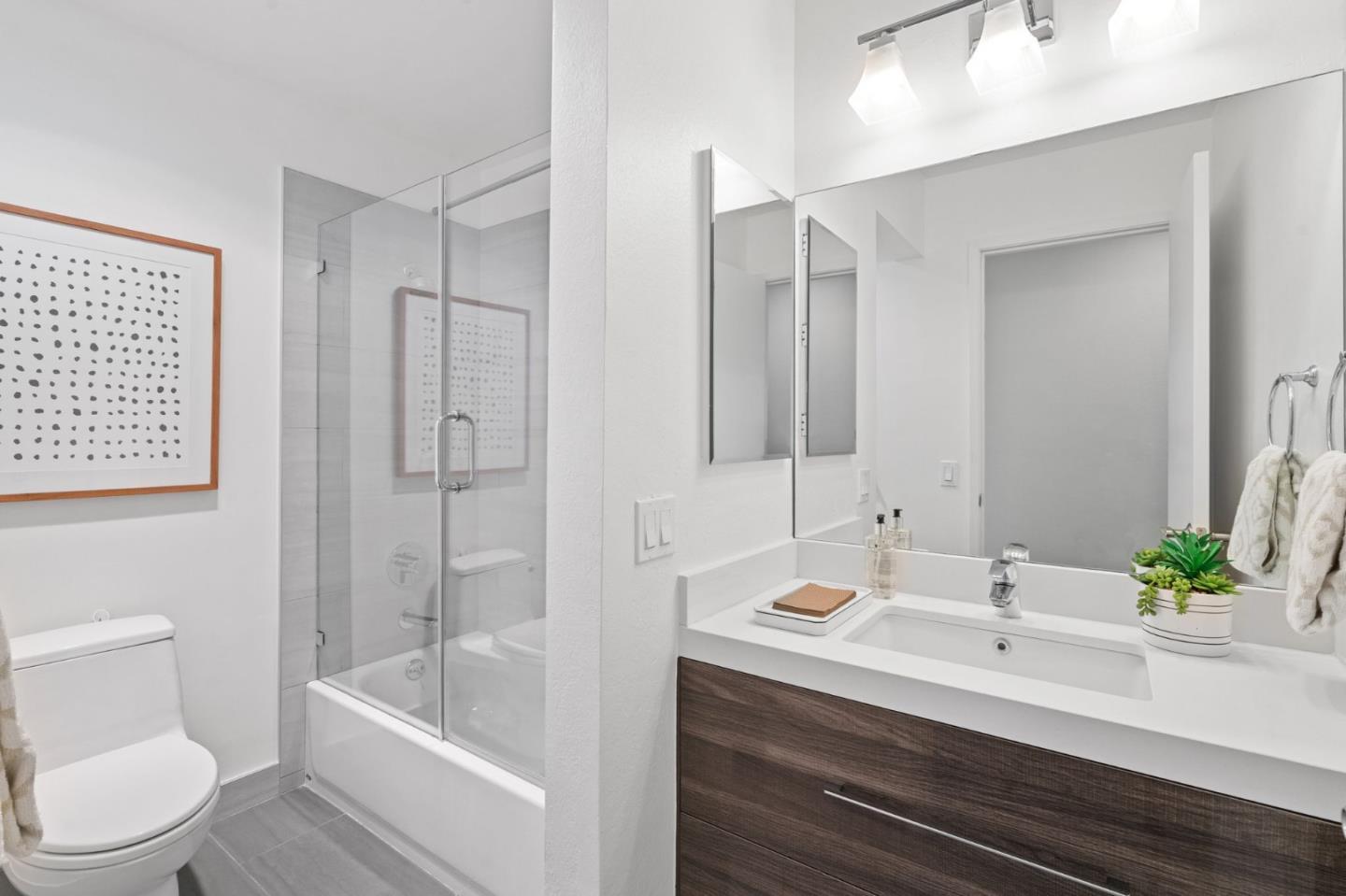 Detail Gallery Image 15 of 33 For 320 Vallejo Dr #22,  Millbrae,  CA 94030 - 2 Beds | 2 Baths