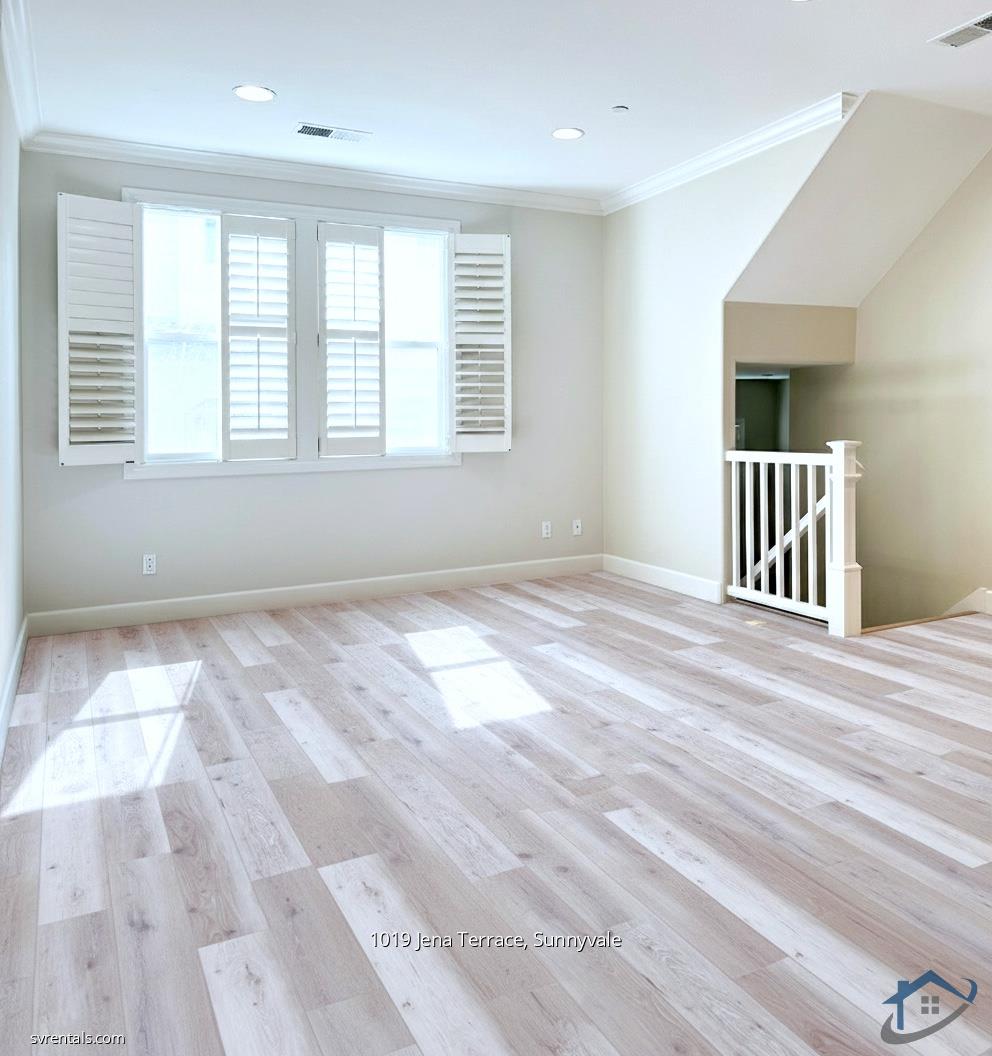 Detail Gallery Image 14 of 19 For 1019 Jena Ter, Sunnyvale,  CA 94089 - 2 Beds | 2/1 Baths