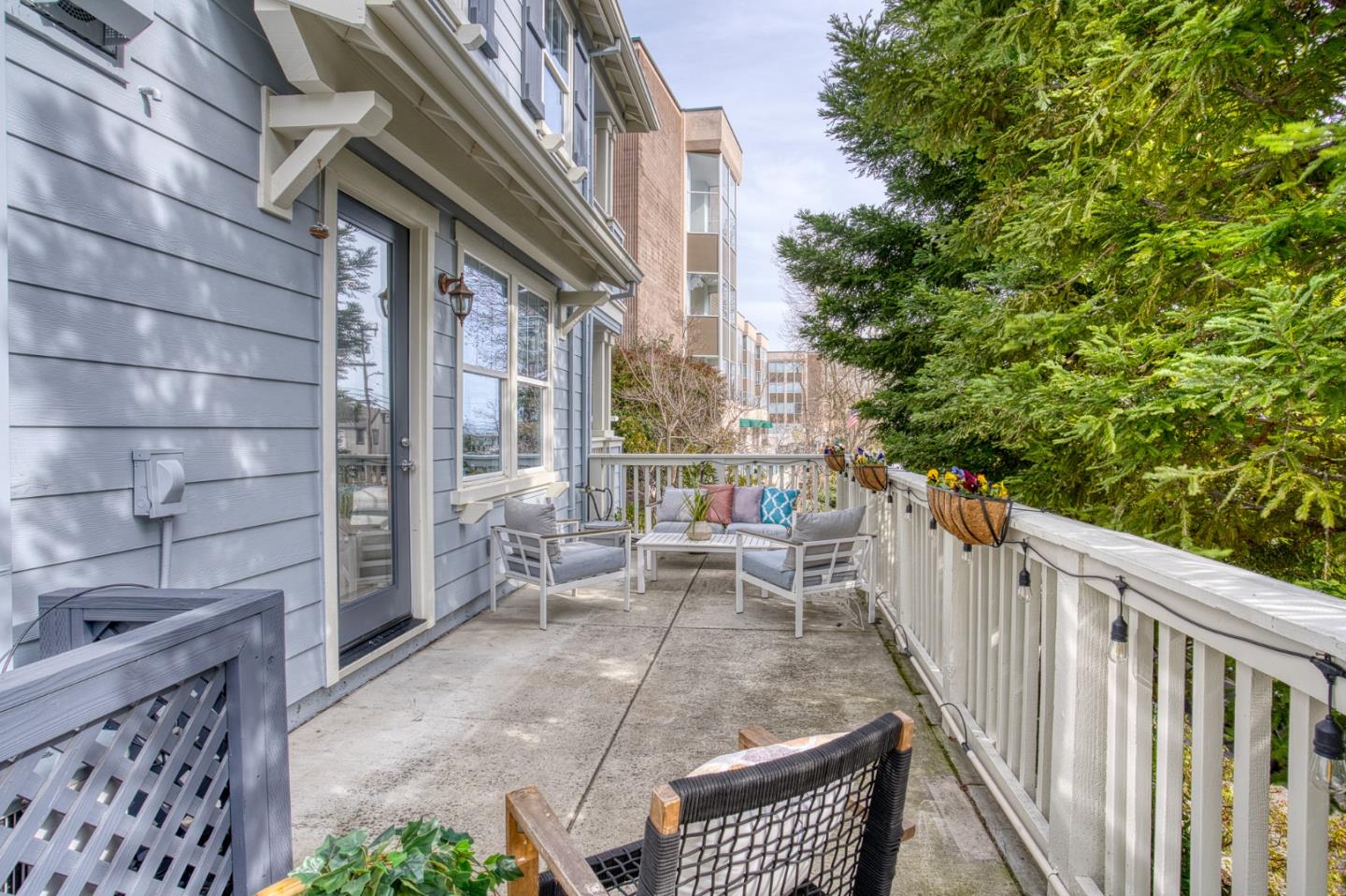 Detail Gallery Image 17 of 51 For 600 Live Oak Way #603,  Belmont,  CA 94002 - 3 Beds | 2/1 Baths