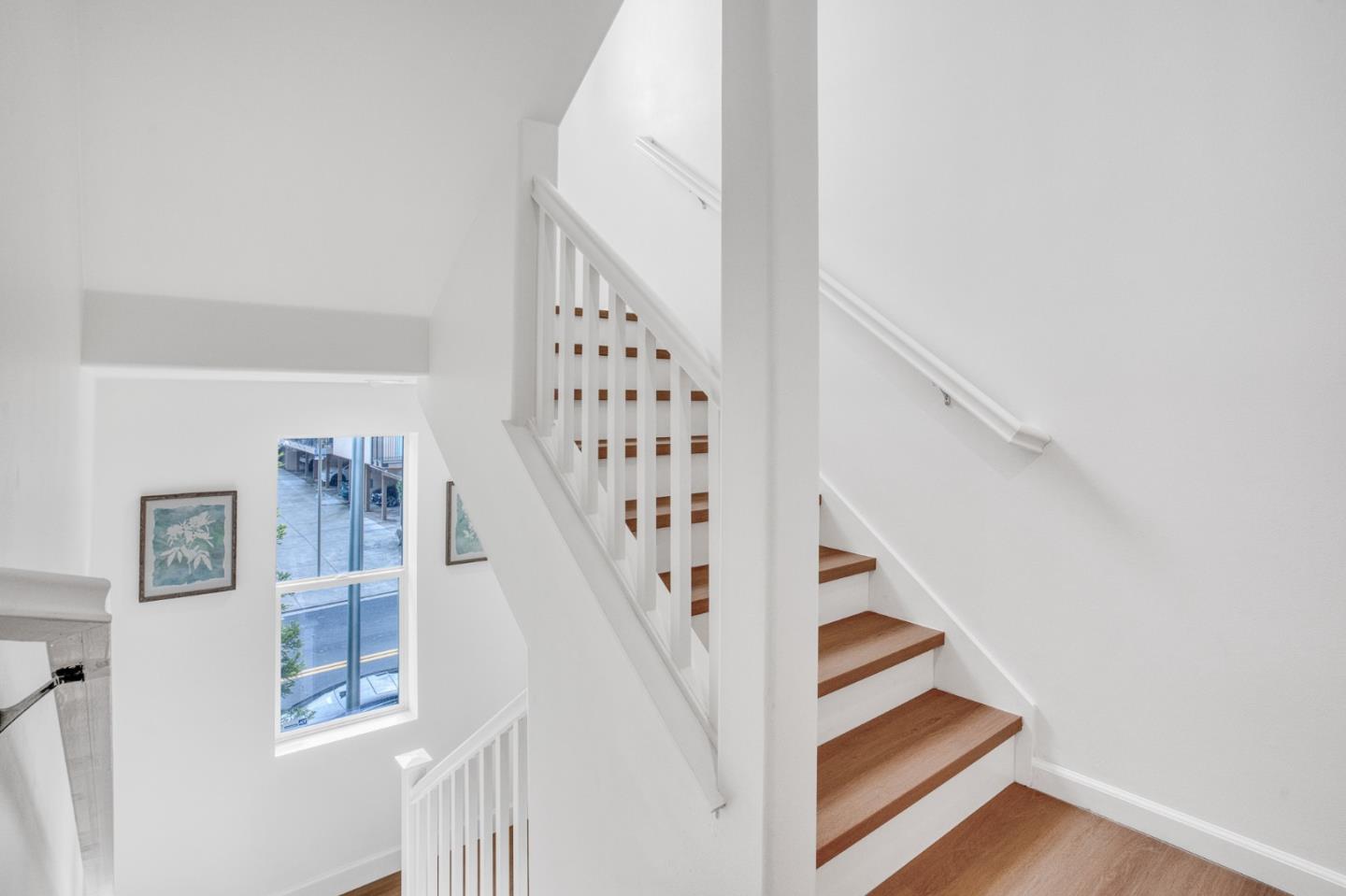 Detail Gallery Image 19 of 51 For 600 Live Oak Way #603,  Belmont,  CA 94002 - 3 Beds | 2/1 Baths