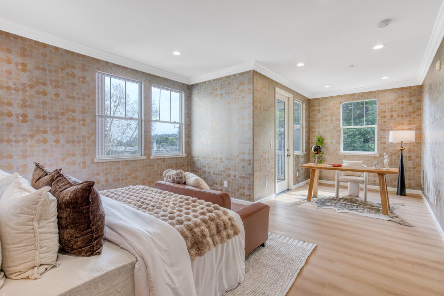 Detail Gallery Image 23 of 51 For 600 Live Oak Way #603,  Belmont,  CA 94002 - 3 Beds | 2/1 Baths