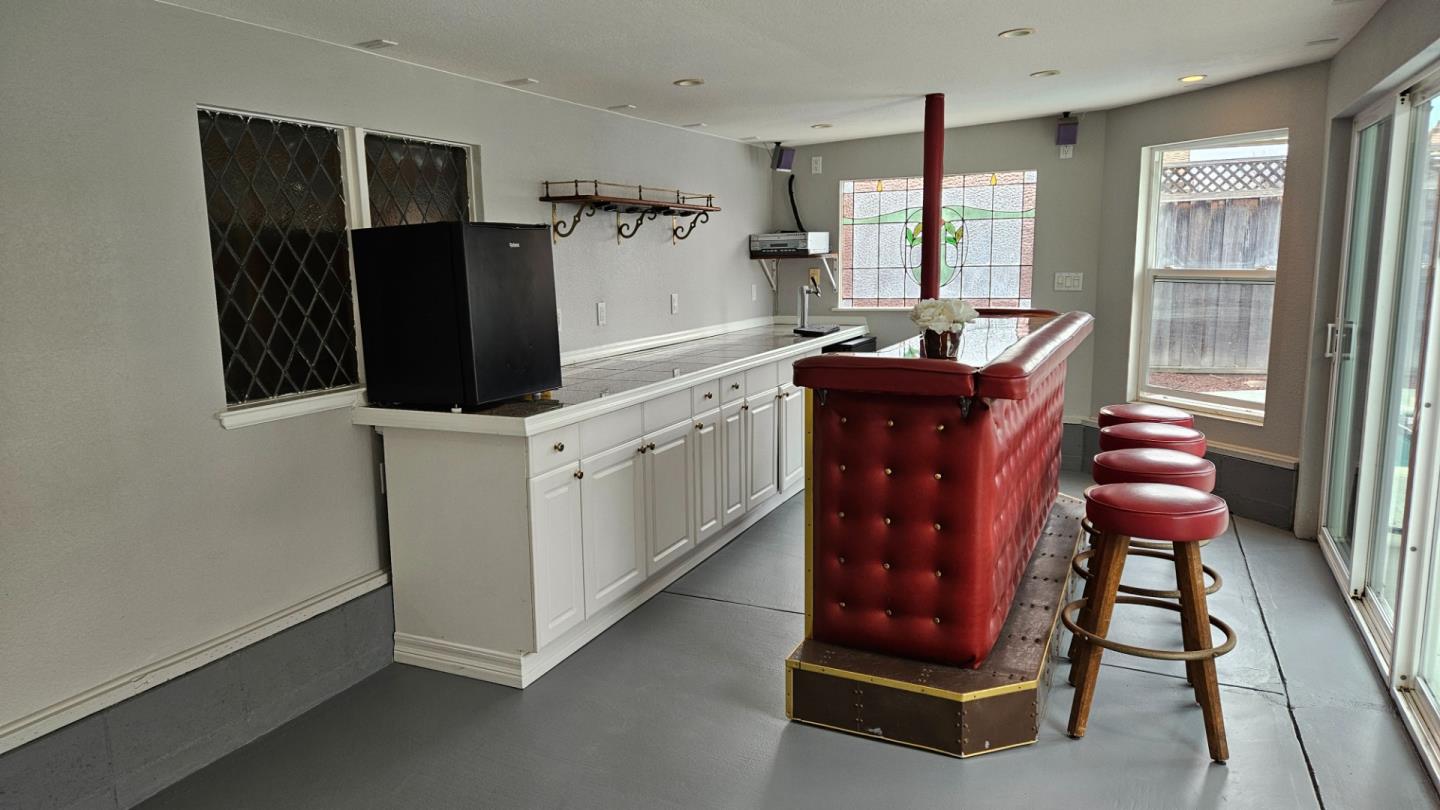 Detail Gallery Image 15 of 20 For 2595 Gumdrop Dr, San Jose,  CA 95148 - 4 Beds | 2 Baths