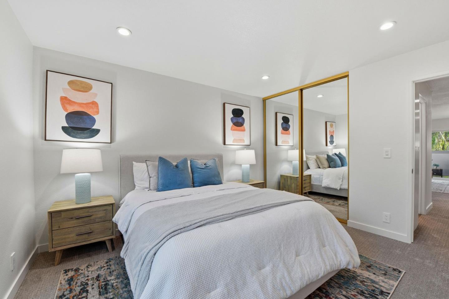 Detail Gallery Image 11 of 20 For 831 W California Ave #V,  Sunnyvale,  CA 94086 - 2 Beds | 1/1 Baths