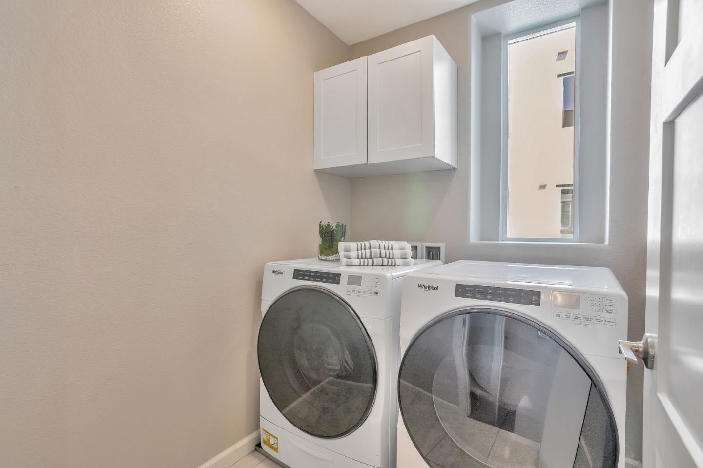 Detail Gallery Image 37 of 59 For 298 Agustin Narvaez St #6,  San Jose,  CA 95136 - 4 Beds | 3/1 Baths