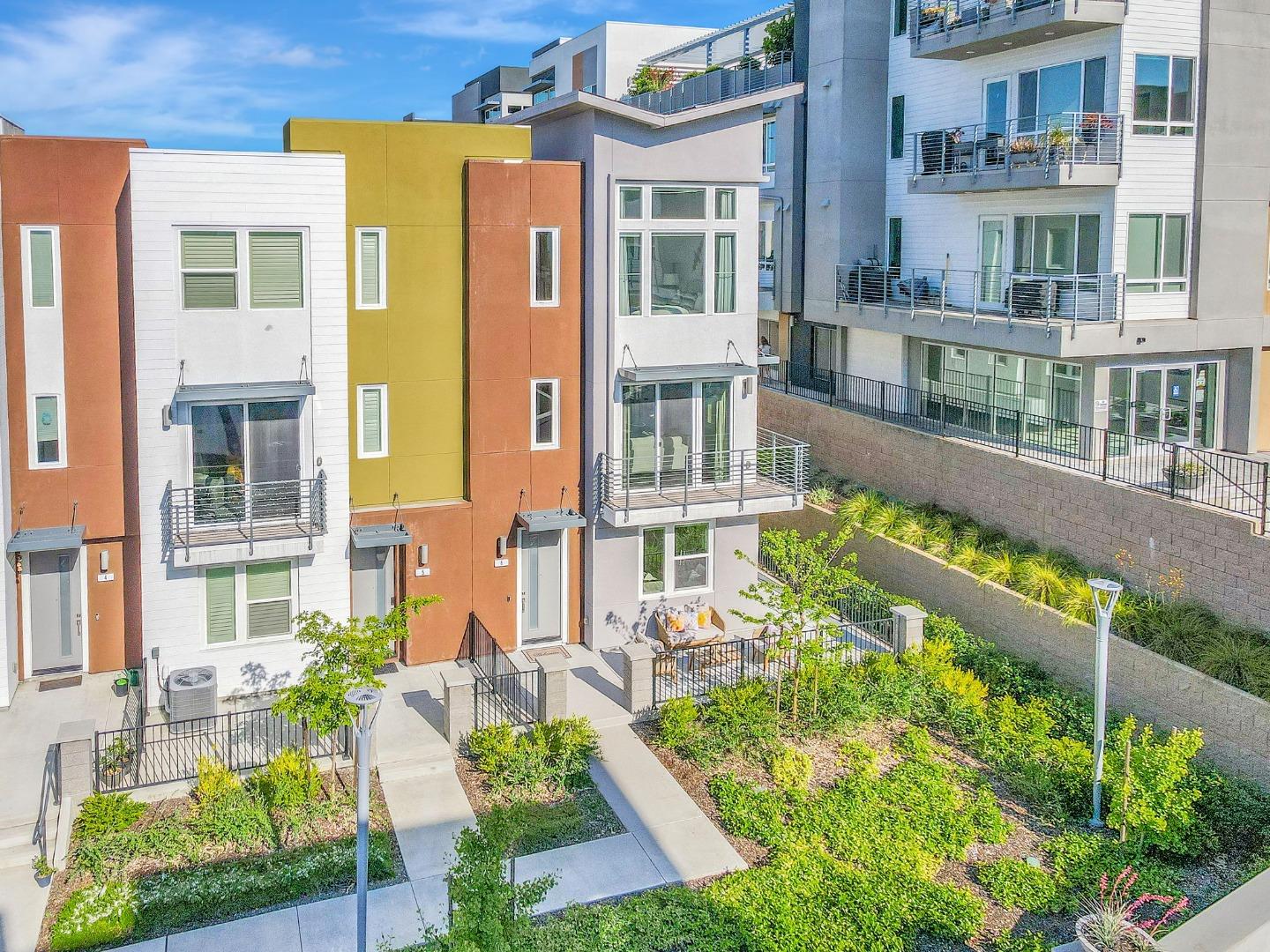 Detail Gallery Image 56 of 59 For 298 Agustin Narvaez St #6,  San Jose,  CA 95136 - 4 Beds | 3/1 Baths