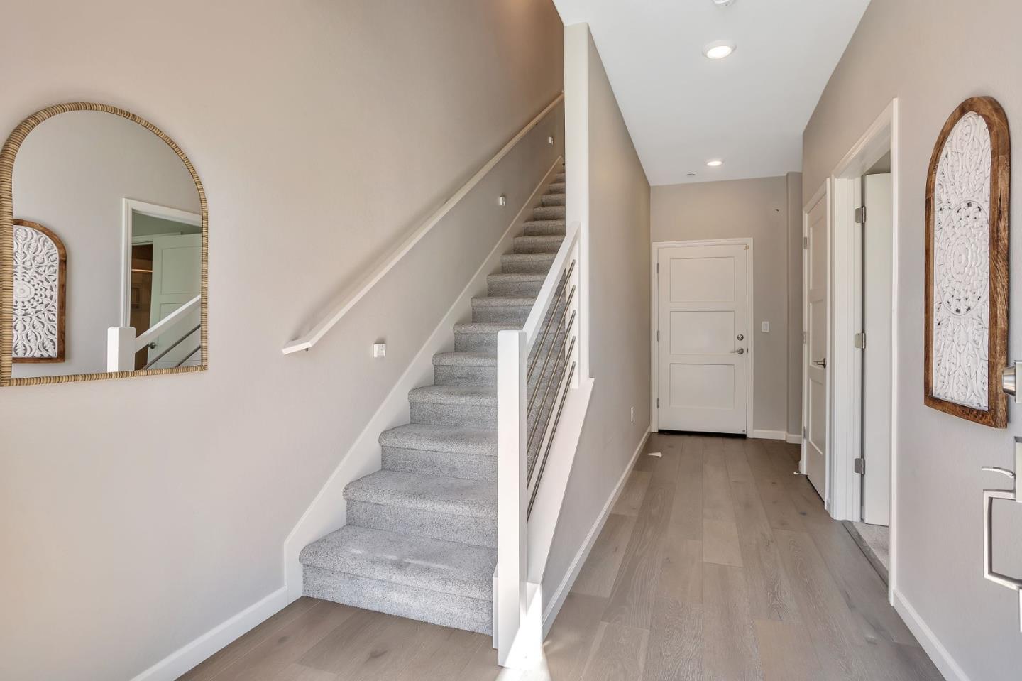 Detail Gallery Image 9 of 59 For 298 Agustin Narvaez St #6,  San Jose,  CA 95136 - 4 Beds | 3/1 Baths