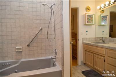 Detail Gallery Image 3 of 4 For 1 Burgundy Way, Yountville,  CA 94599 - – Beds | – Baths