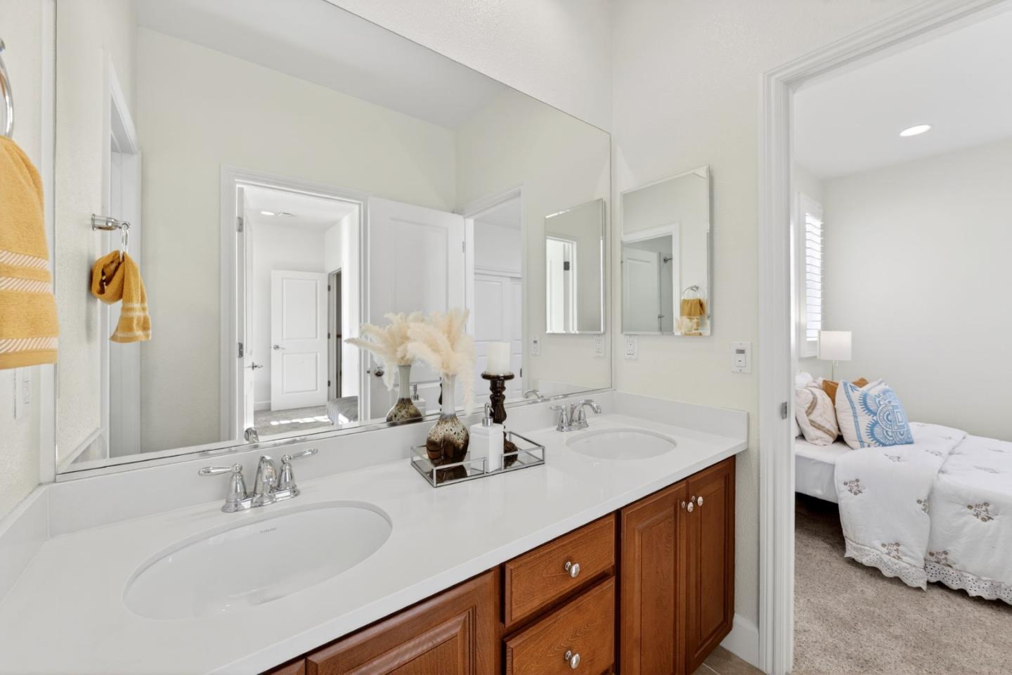 Detail Gallery Image 37 of 49 For 3210 La Rochelle Way, San Jose,  CA 95135 - 4 Beds | 3 Baths