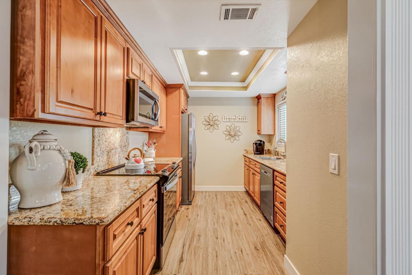 Detail Gallery Image 17 of 42 For 6094 Montgomery Ct, San Jose,  CA 95135 - 2 Beds | 1 Baths