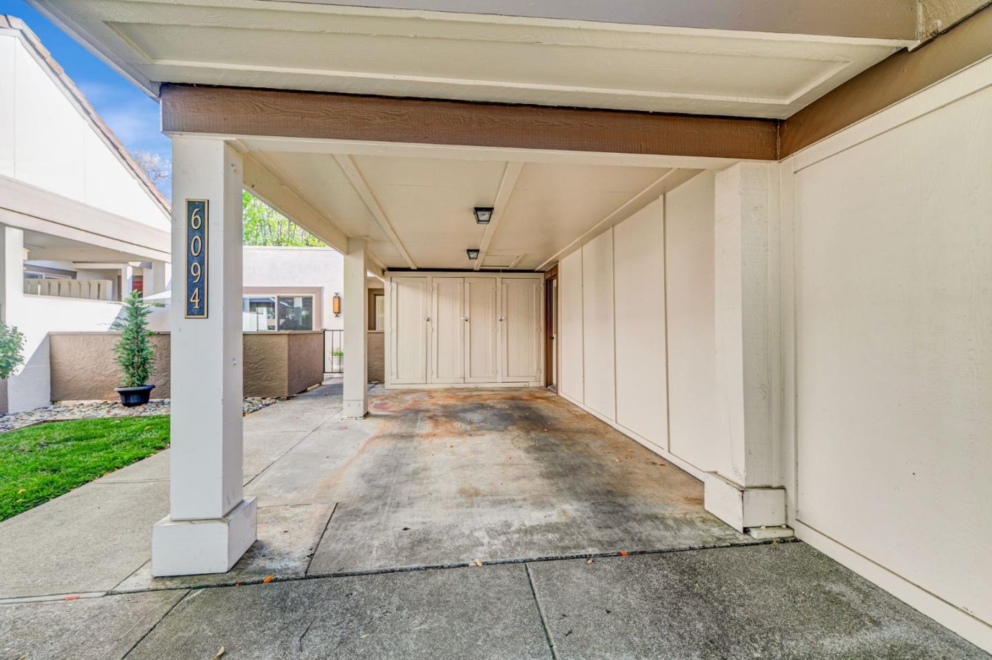 Detail Gallery Image 33 of 42 For 6094 Montgomery Ct, San Jose,  CA 95135 - 2 Beds | 1 Baths