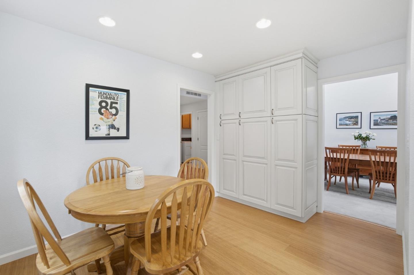 Detail Gallery Image 15 of 72 For 25 Merion Rd, Half Moon Bay,  CA 94019 - 3 Beds | 2/1 Baths