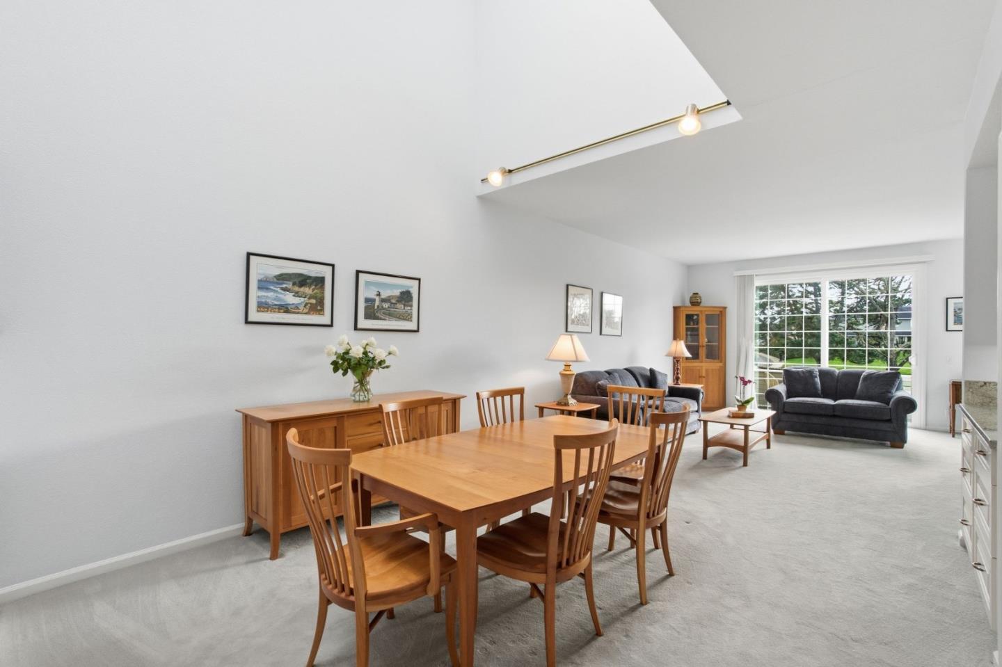 Detail Gallery Image 16 of 72 For 25 Merion Rd, Half Moon Bay,  CA 94019 - 3 Beds | 2/1 Baths